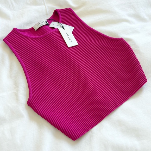 NWT • Aritzia Babaton Sculpt Tank - Picture 5 of 9